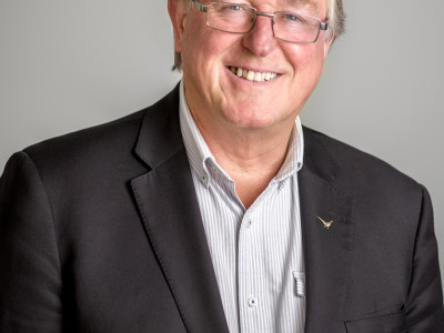 Bryce Johnson portrait photo April15