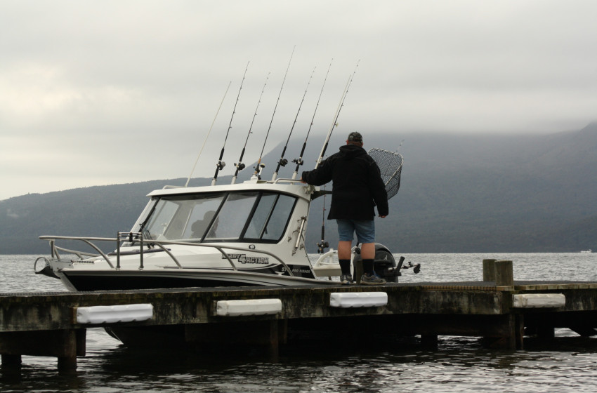 Boat Fishing How To