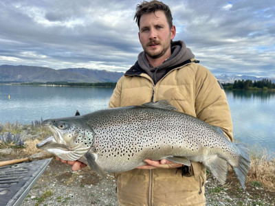 WFR2425 94 Giant 32 lb brown trout caught by Alex Dodson during the peak summer period on a sink Rapala CS 3.