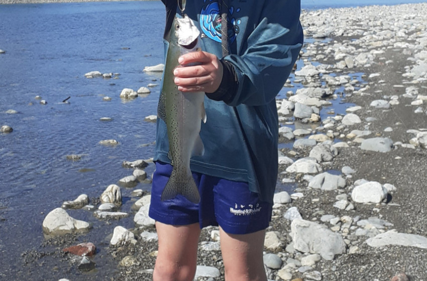 Lower North Lowdown Weekly Fishing Report - 5 February 2025