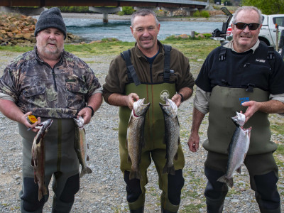 WFR1819.04 Opening day success on the Waitaki River for Colin Ballantyne Grahame Ballantyne and Kevin Sidon