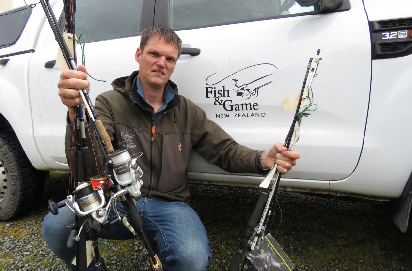 Rods and fish seized during night ranging operation at canals