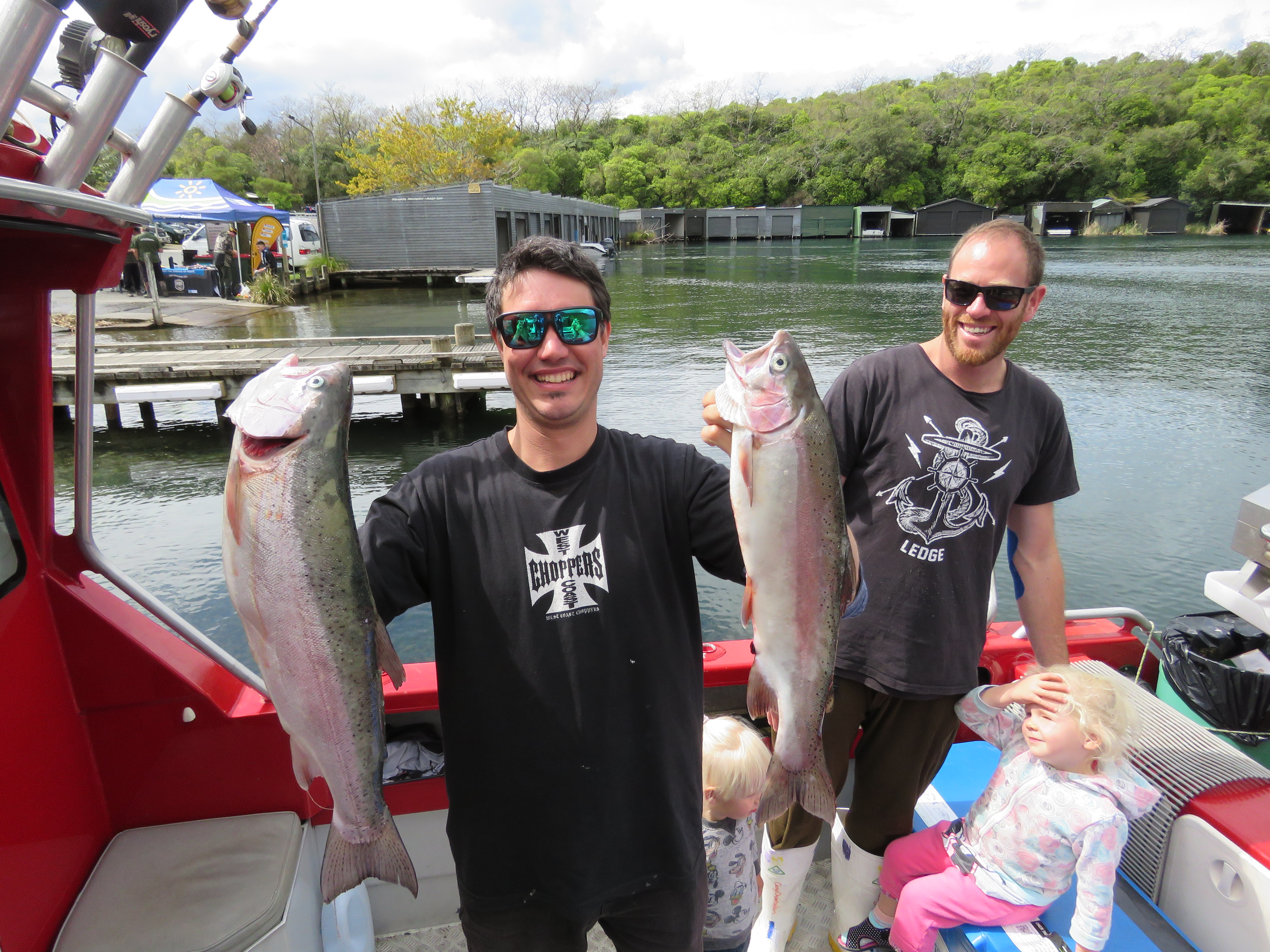 Dane trimmer back from a successful morning on Lake Tarawera.