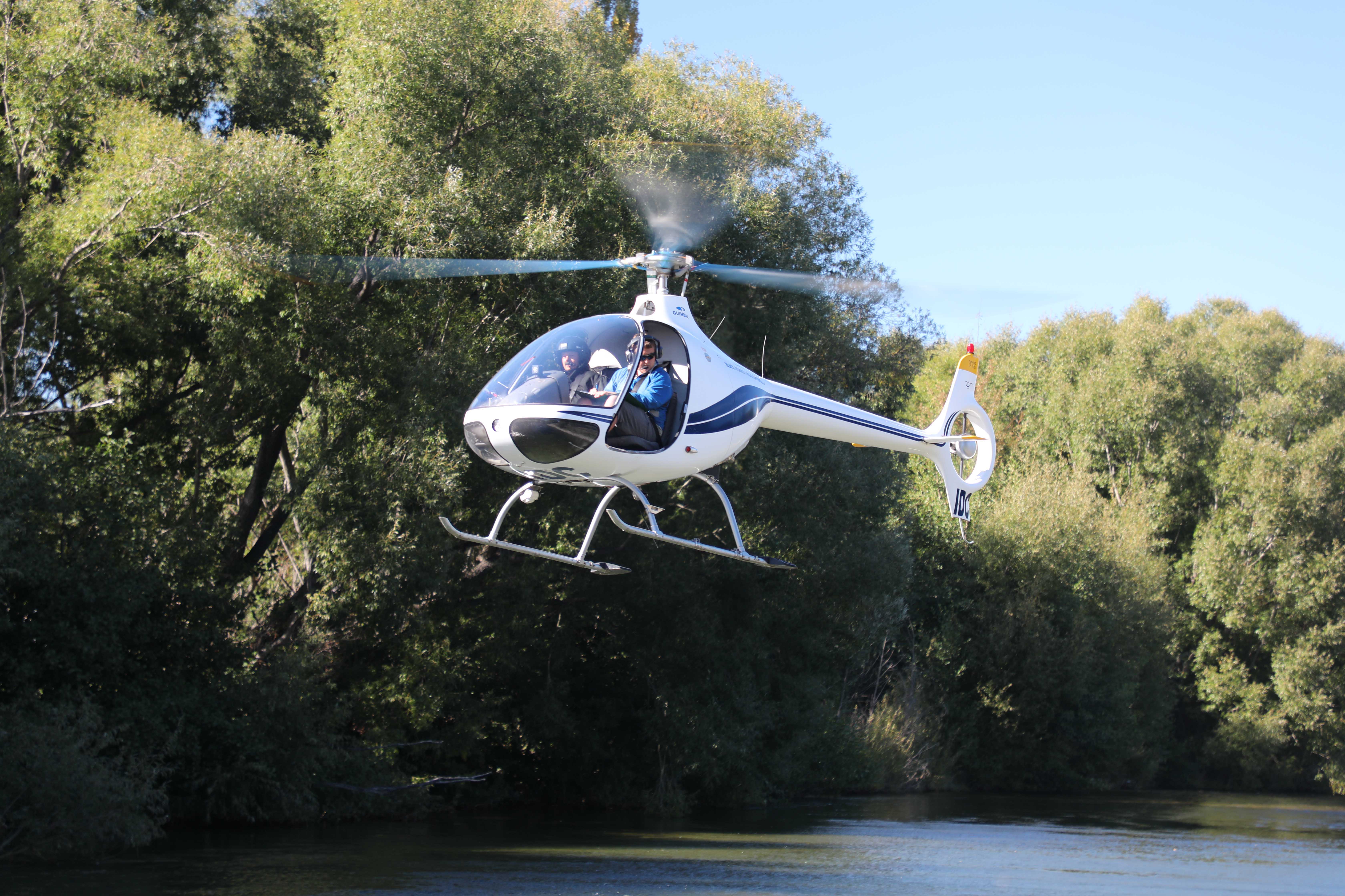 RLfebCSI2Fish Game Officer Jayde Couper undertakes sockeye spawning surveys in 2018 Credit Richard Cosgrove2