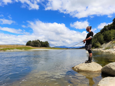 Rowan fishing lower Waiau Rakatu