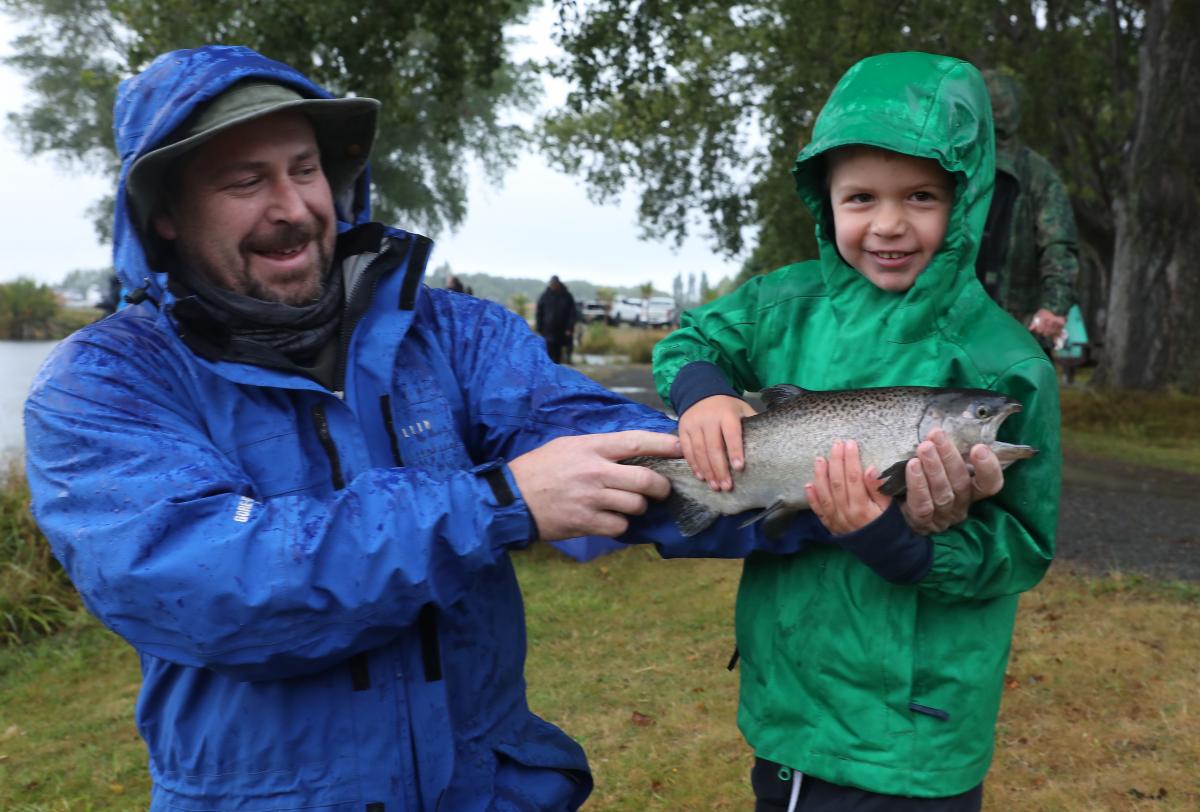 FGNZ NC KidsFishingday4