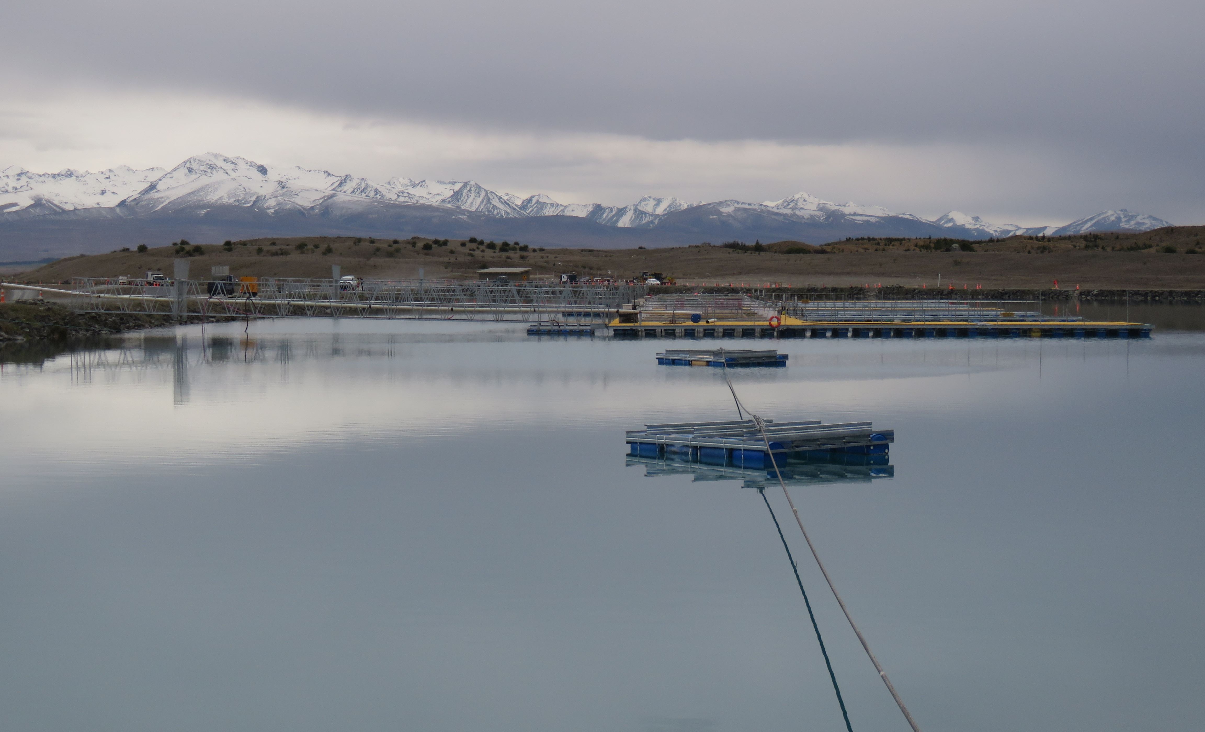 WFR1819.07the new salmon farm rafts installed in the Tekapo Canal Stilling Basin