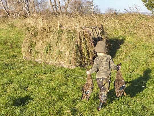 Chris Bell son Spencer cropped 2