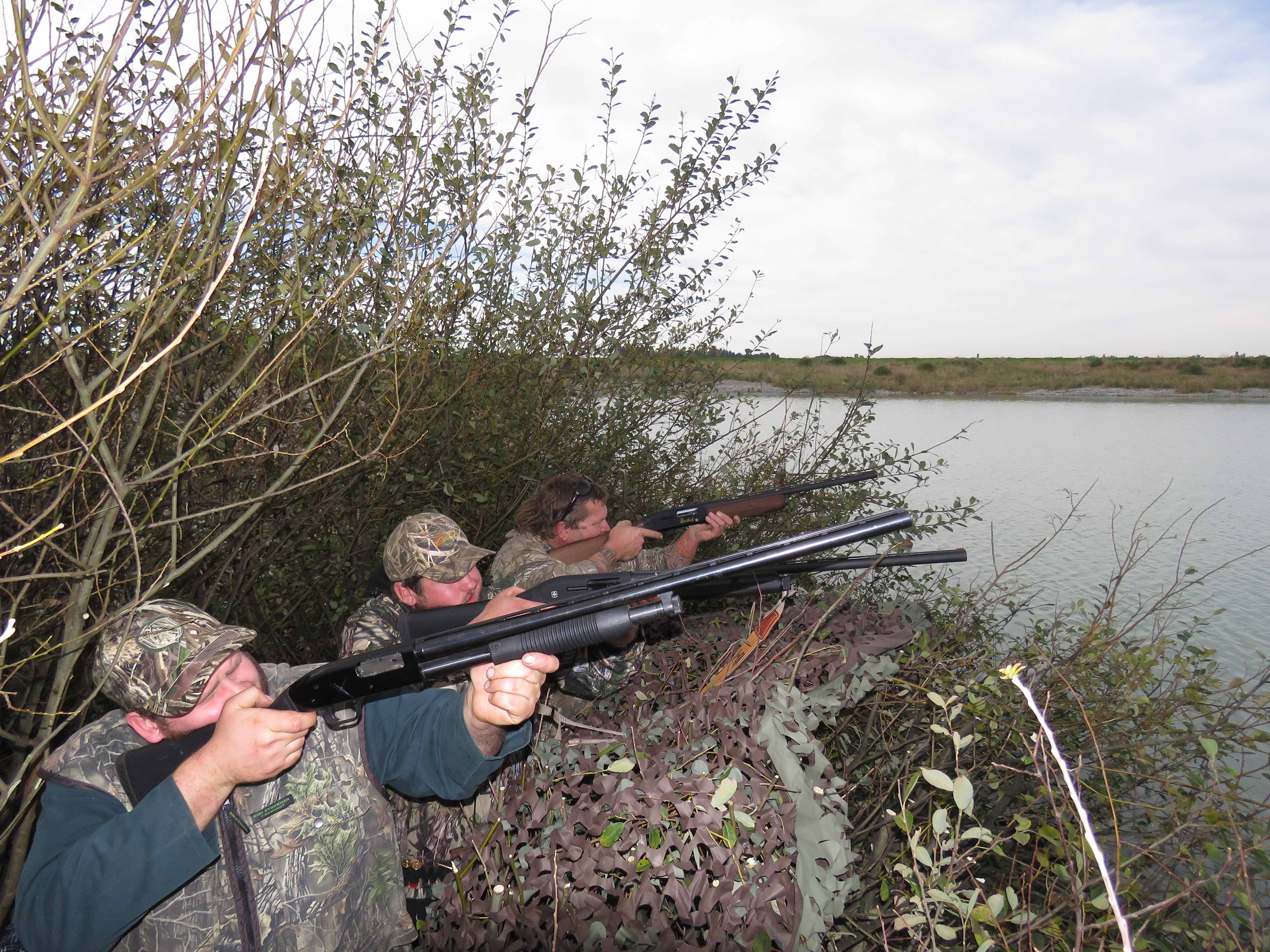 BB May 2019 CSI 2 Justin Pow Daniel Jones and Ben Murray hunt an irrigation pond in the Rangitata area credit R Adams