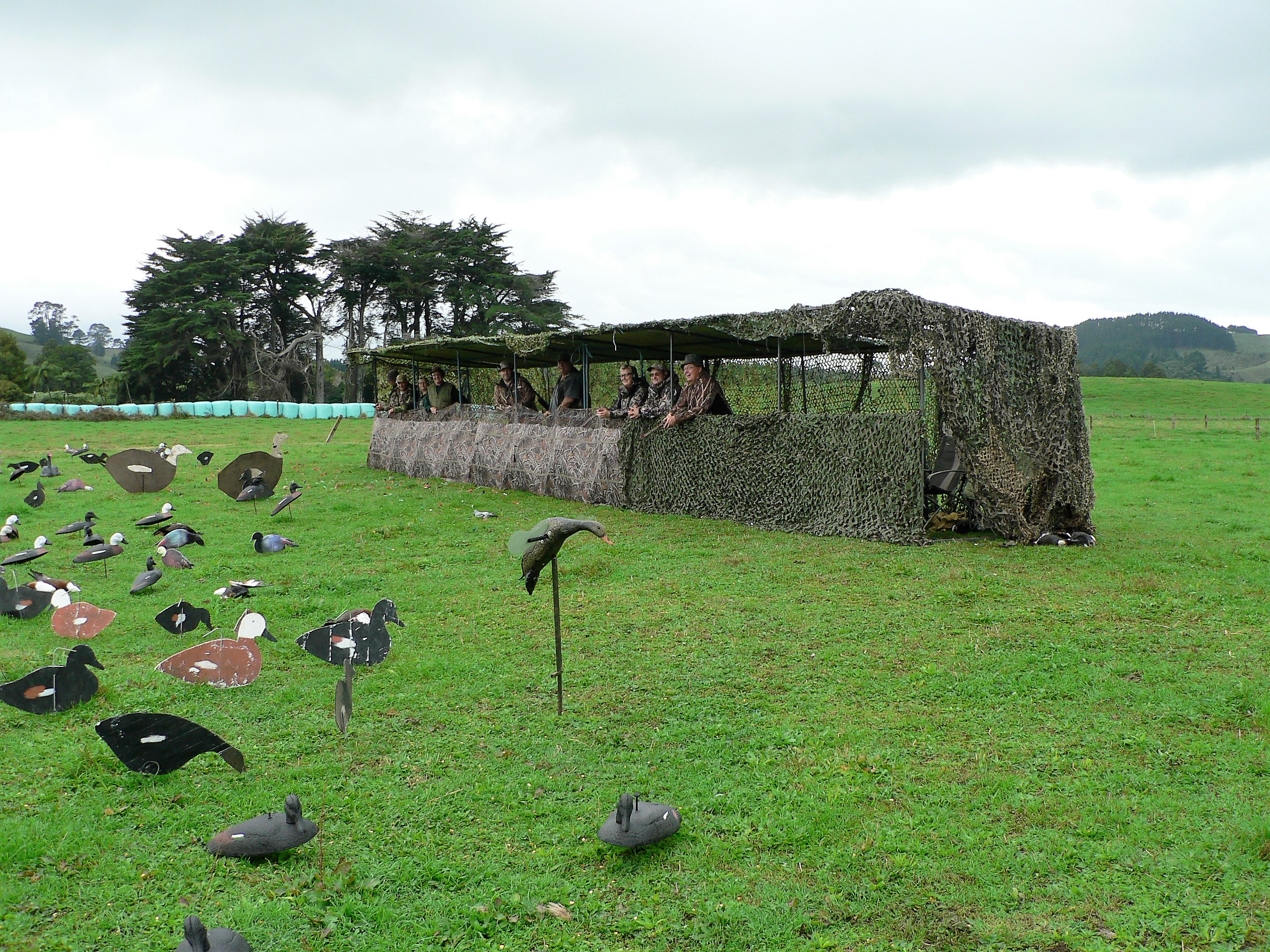 TBB2May19. Happy paradise hunters in their mega maimai.