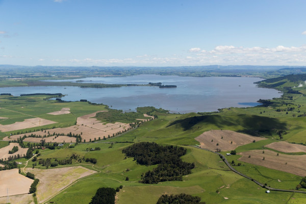 Lake Waikare